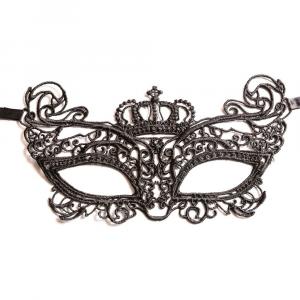 Queen Black lace mask elegant gothic venitien
