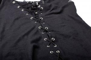 T-shirt noir  sangles et empicements cuir synthtique col V steampunk Punk Rave