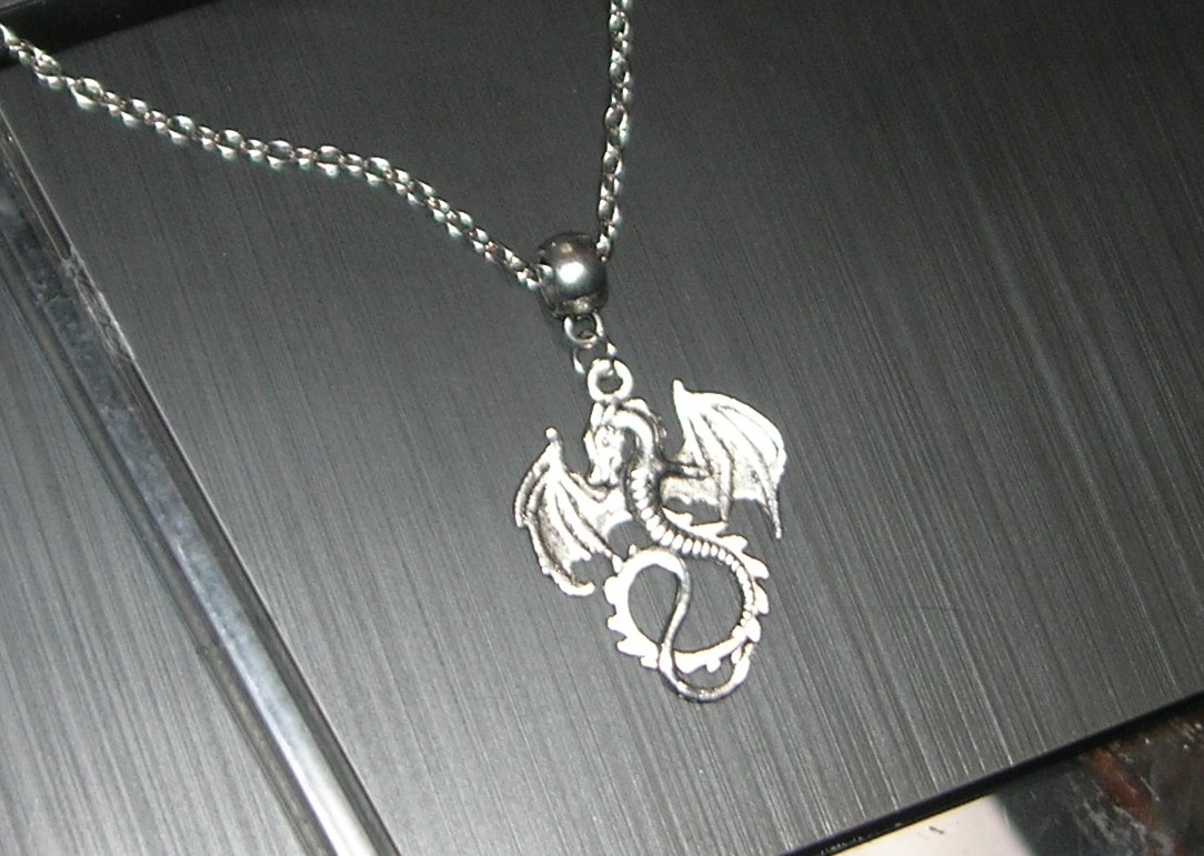 Collier Pendentif Vintage Style Or De Tolède - Motif Dragon Gravé Dentelle - Réf 5332
